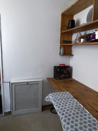 ¡Departamento de 2 Dormitorios + Habitacion de Servicio con Cochera en Venta - ¡A Solo U$D 80.000!