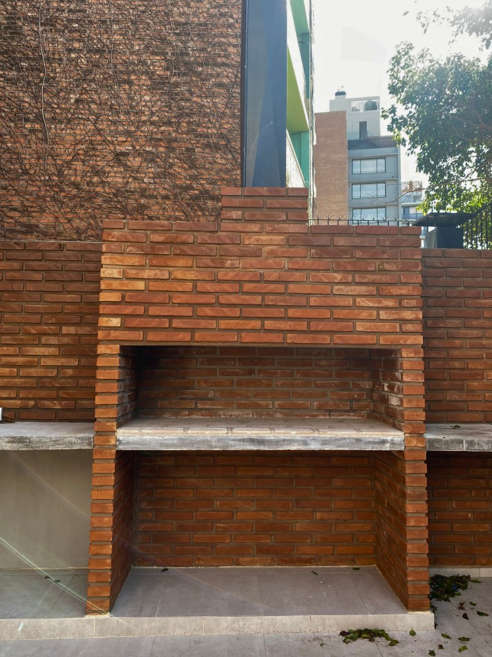 Venta | Departamento 1 Dormitorio con Enorme Patio Exclusivo con Parrillero | Ov Lagos 1269