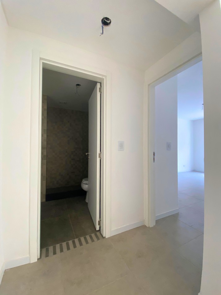 Venta | Departamento 1 Dormitorio con Enorme Patio Exclusivo con Parrillero | Ov Lagos 1269