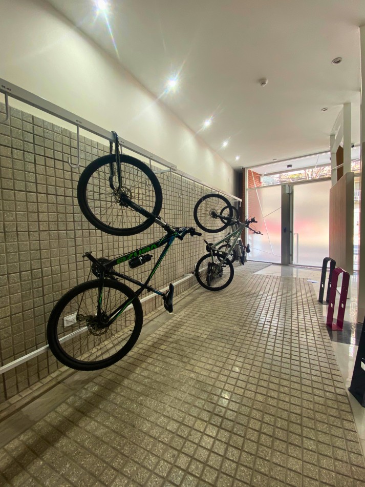 Venta | Departamento 1 Dormitorio con Enorme Patio Exclusivo con Parrillero | Ov Lagos 1269