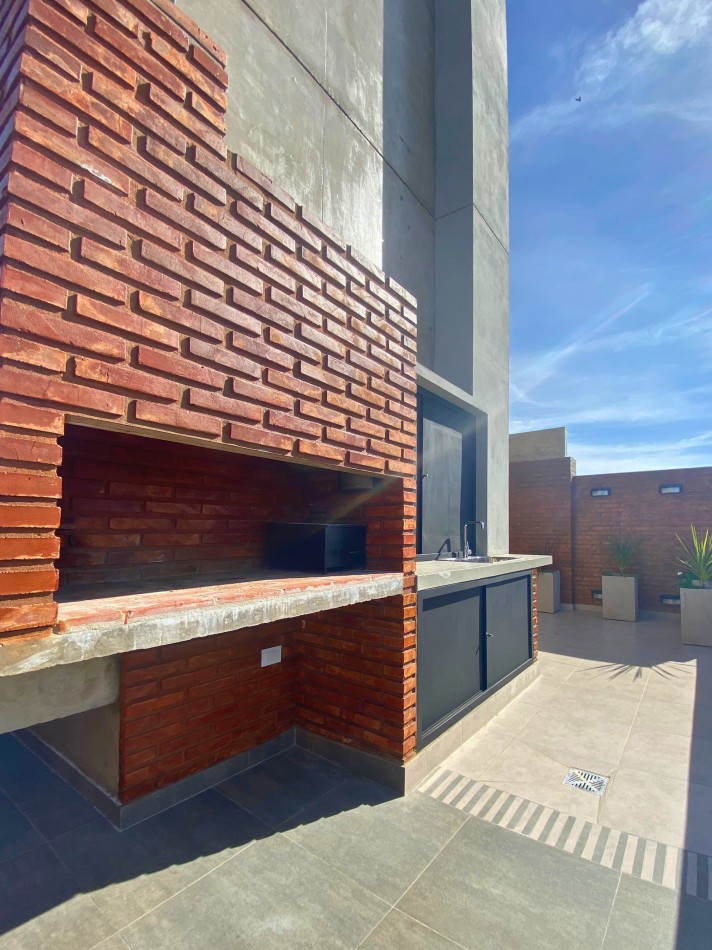 Venta | Departamento 1 Dormitorio con Enorme Patio Exclusivo con Parrillero | Ov Lagos 1269