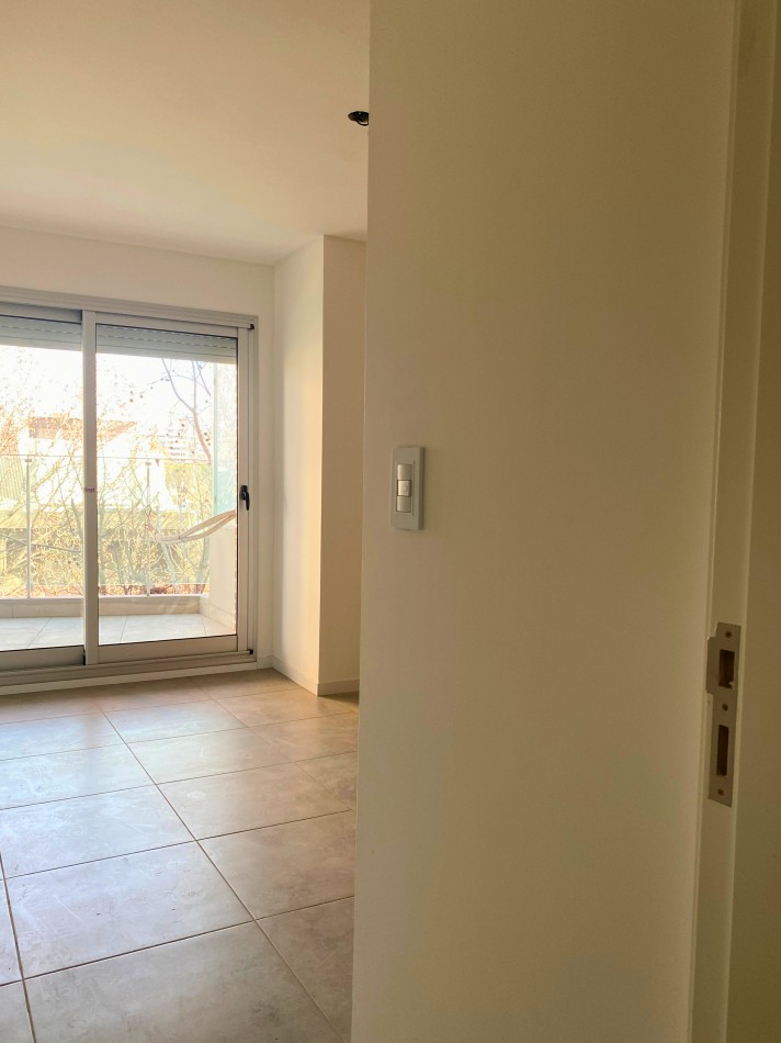 Venta | Departamento 1 Dormitorio con Balcon y Parrillero | Ov Lagos 1261