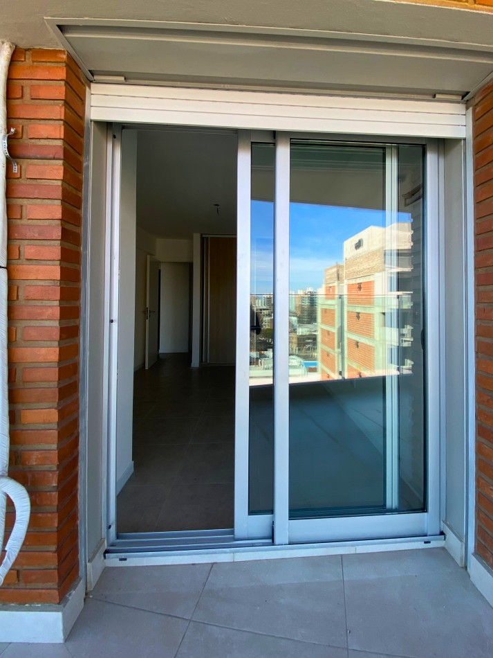 Venta | Semipiso 2 Dormitorios con Terraza y Parrillero | Ov Lagos 1261