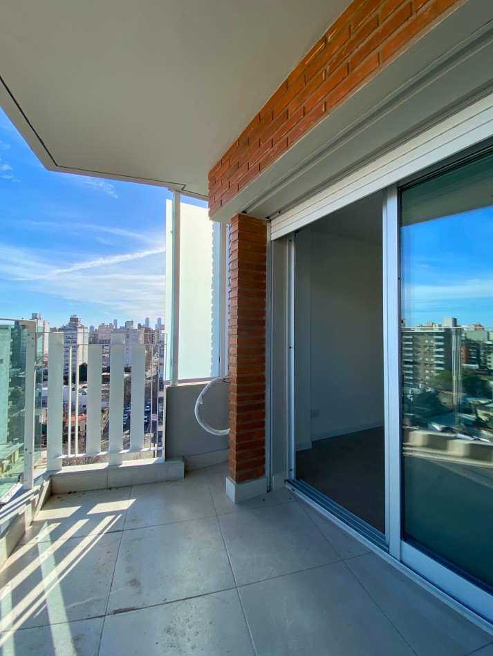 Venta | Semipiso 2 Dormitorios con Terraza y Parrillero | Ov Lagos 1261