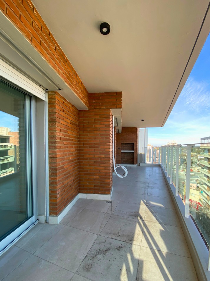 Venta | Semipiso 2 Dormitorios con Terraza y Parrillero | Ov Lagos 1261