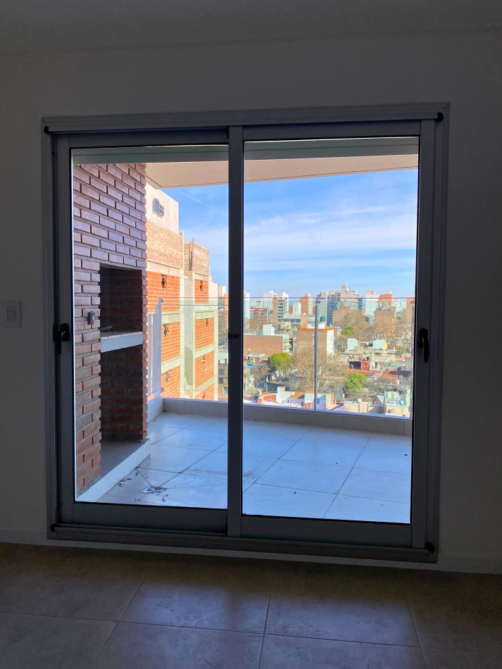 Venta | Semipiso 2 Dormitorios con Terraza y Parrillero | Ov Lagos 1261