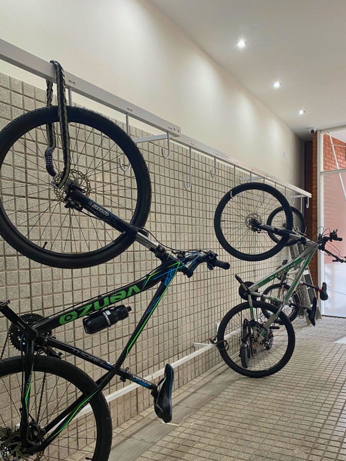 Venta | Semipiso 2 Dormitorios con Terraza y Parrillero | Ov Lagos 1261