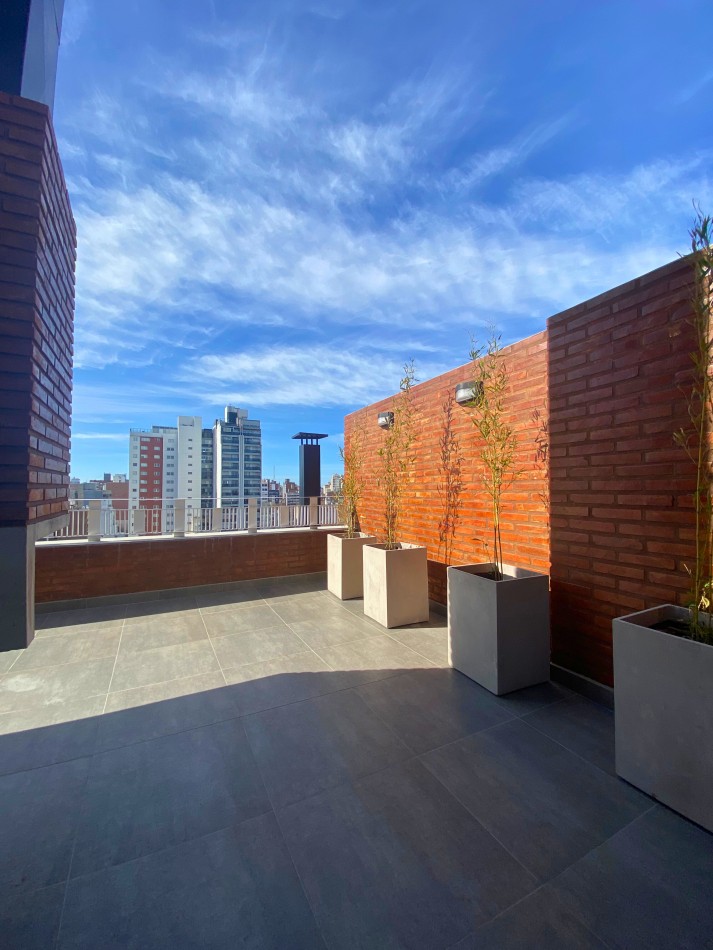 Venta | Semipiso 2 Dormitorios con Terraza y Parrillero | Ov Lagos 1261