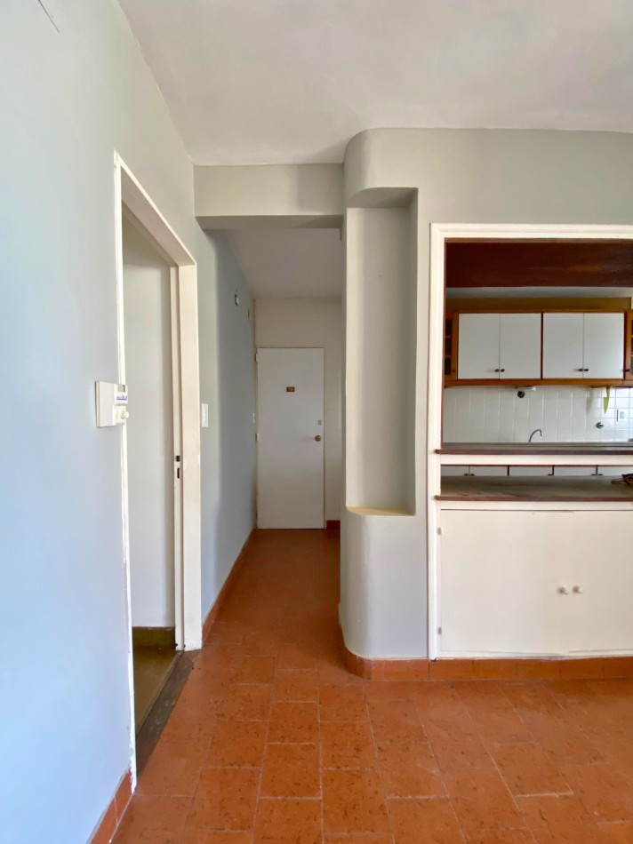 Venta | 3 HABITACIONES Y COCHERA | Pje Cajaraville 165