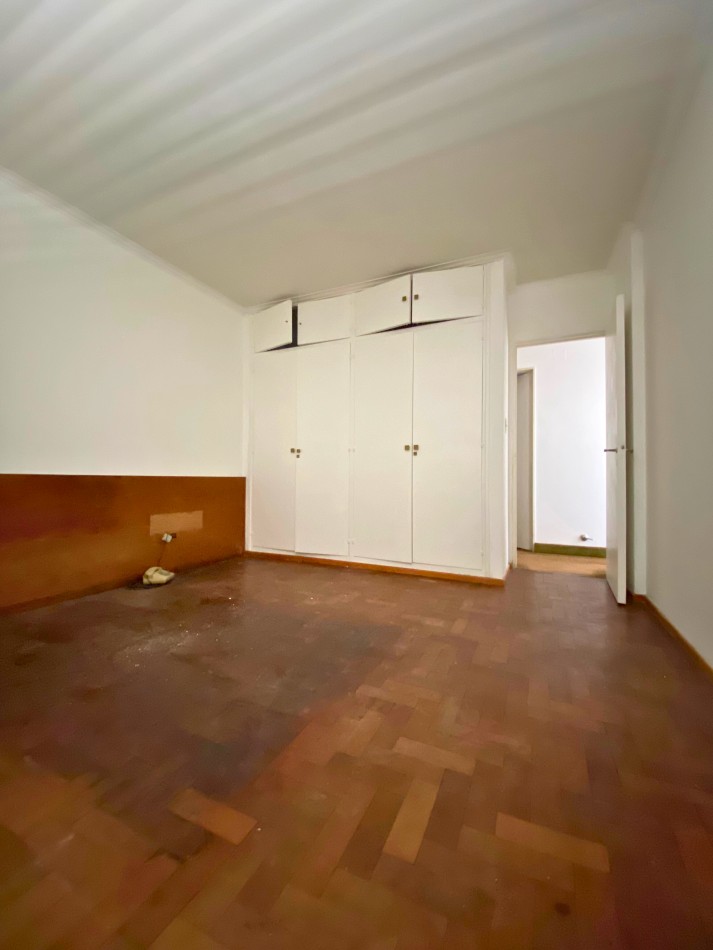 Venta | 3 HABITACIONES Y COCHERA | Pje Cajaraville 165