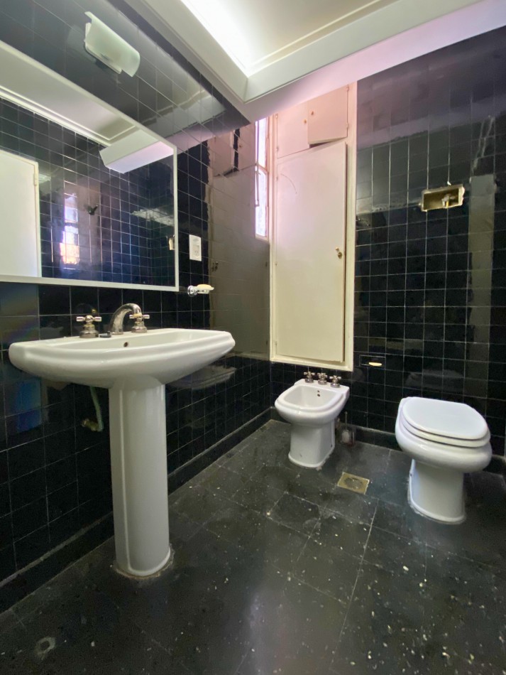 Venta | 3 HABITACIONES Y COCHERA | Pje Cajaraville 165