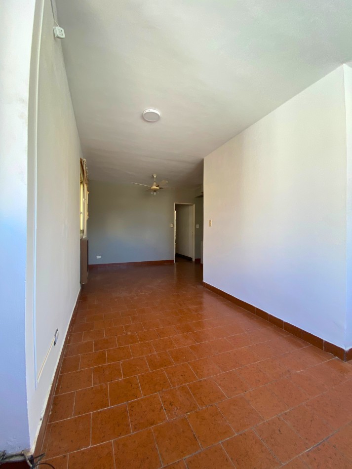 Venta | 3 HABITACIONES Y COCHERA | Pje Cajaraville 165