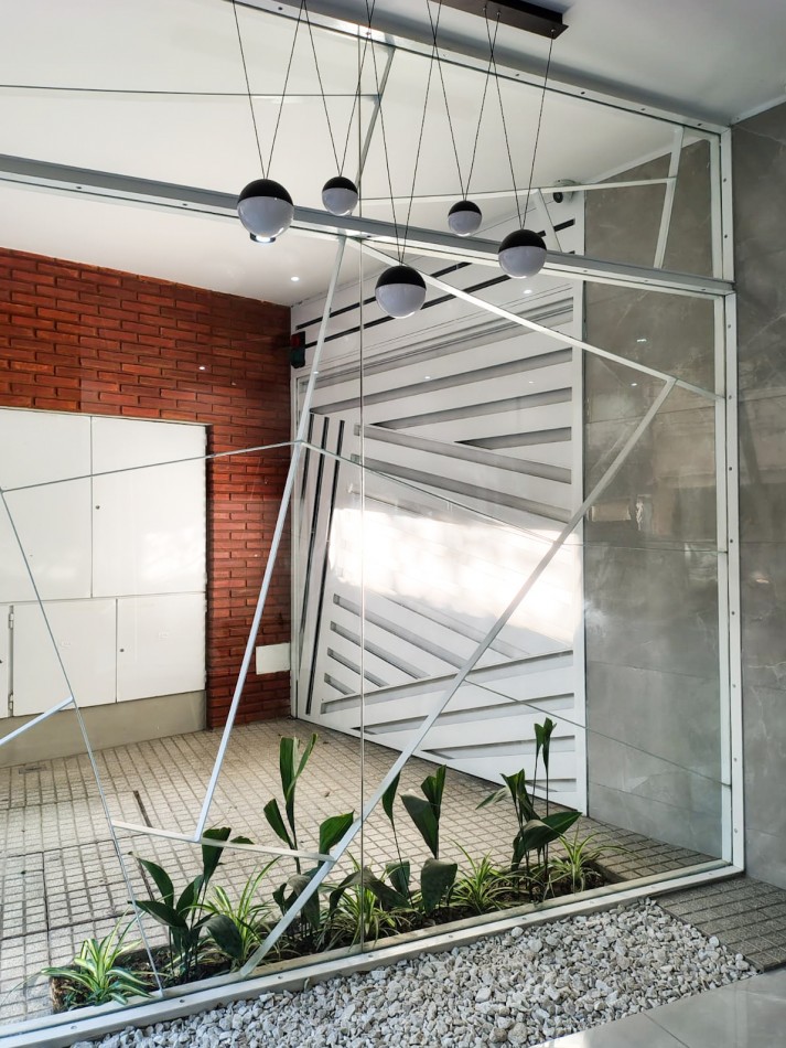 Venta | Departamento 1 Dormitorio con Enorme Patio Exclusivo con Parrillero | Ov Lagos 1269