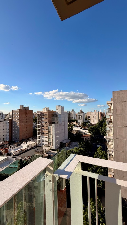 Venta | Departamento 2 Dormitorios con balcon | Ov. Lagos 1269