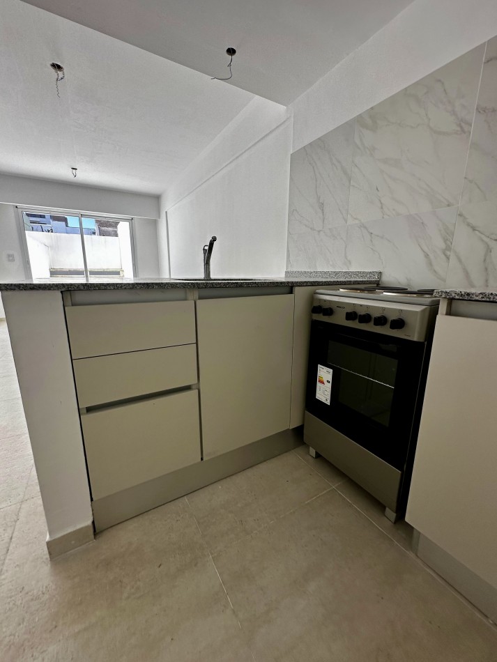 VENTA | MONOAMBIENTE | OVIDIO LAGOS 1225