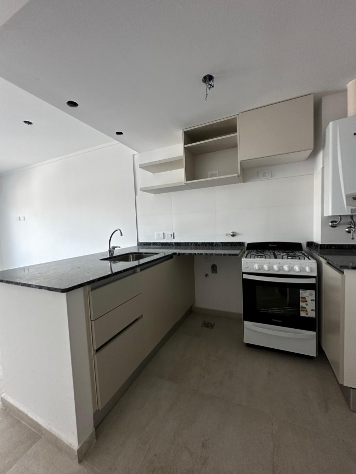 VENTA | 1 HABITACION | SUIPACHA 819