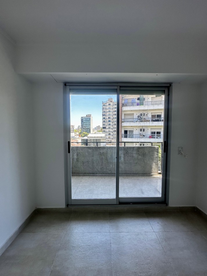 VENTA | 1 HABITACION | SUIPACHA 819