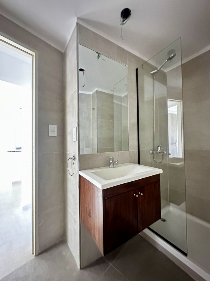 VENTA | 1 HABITACION | SUIPACHA 819