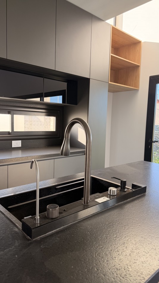 VENTA | VIVIENDA CON JARDIN | PUEBLO ESTHER