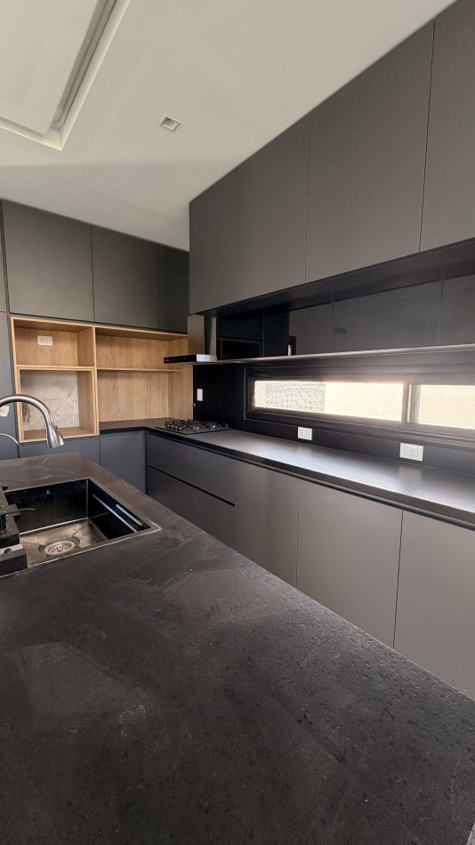 VENTA | VIVIENDA CON JARDIN | PUEBLO ESTHER