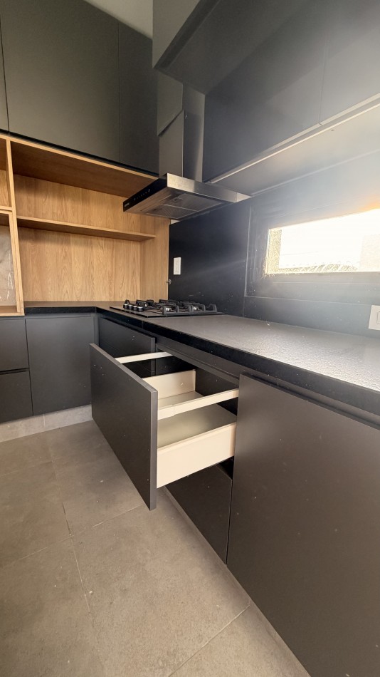 VENTA | VIVIENDA CON JARDIN | PUEBLO ESTHER