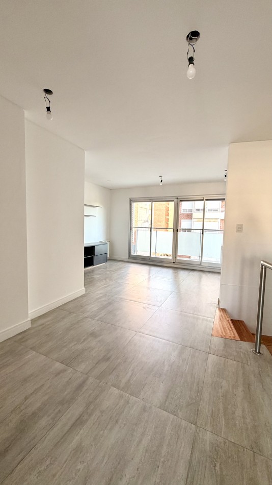 VENTA | 3 DORMITORIOS + AZOTEA PRIVADA | M RODRIGUEZ 1665