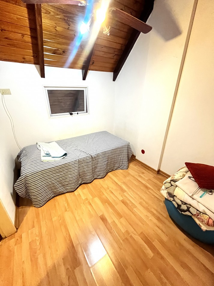 VENTA | 2 HABITACIONES + COMODIN | 3 DE FEBRERO 66