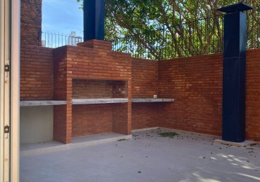 Venta | Departamento 1 Dormitorio con Enorme Patio Exclusivo con Parrillero | Ov Lagos 1269